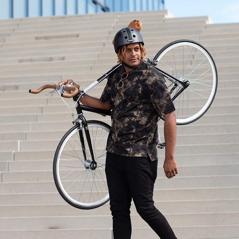 Melon Urban Active Decent Double Black casca bicicleta negru