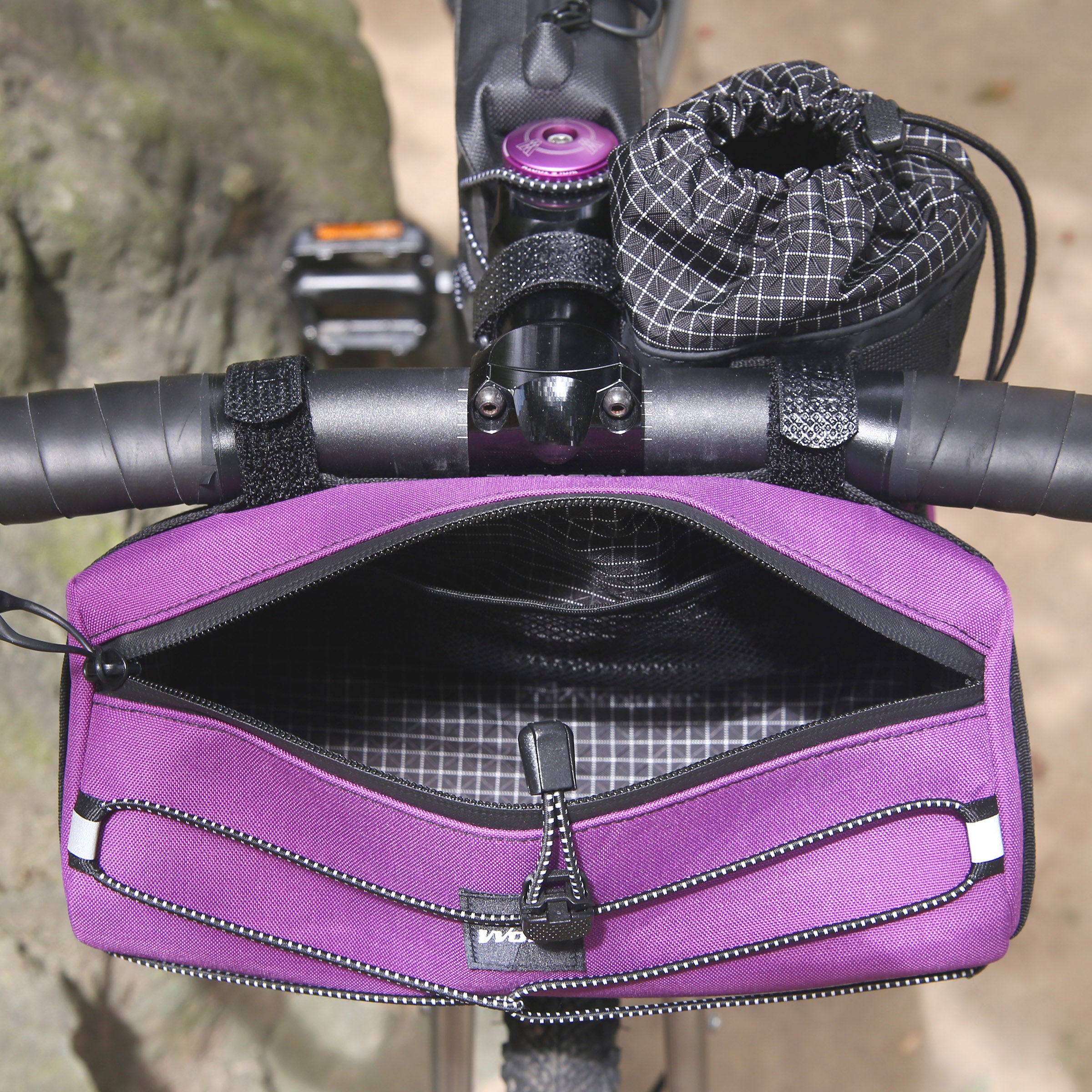 WOHO ColorGrind Set geantă ghidon 2,5L + cup holder Jade