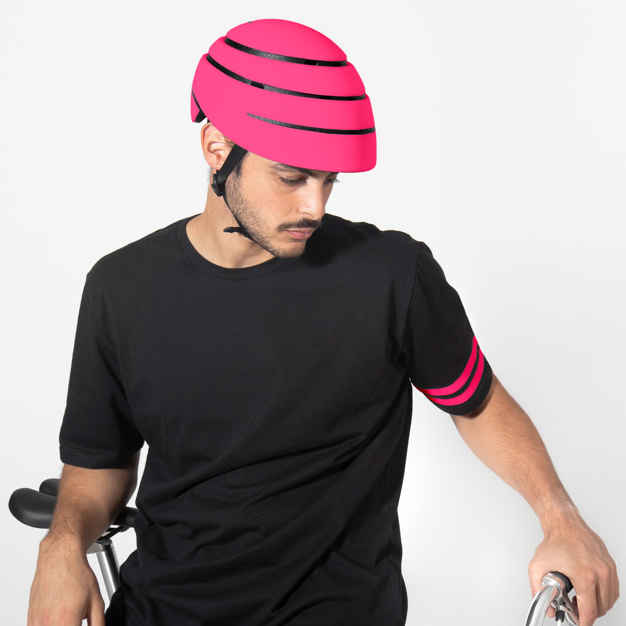 Closca Loop Lab Neon Pink casca pliabila M roz