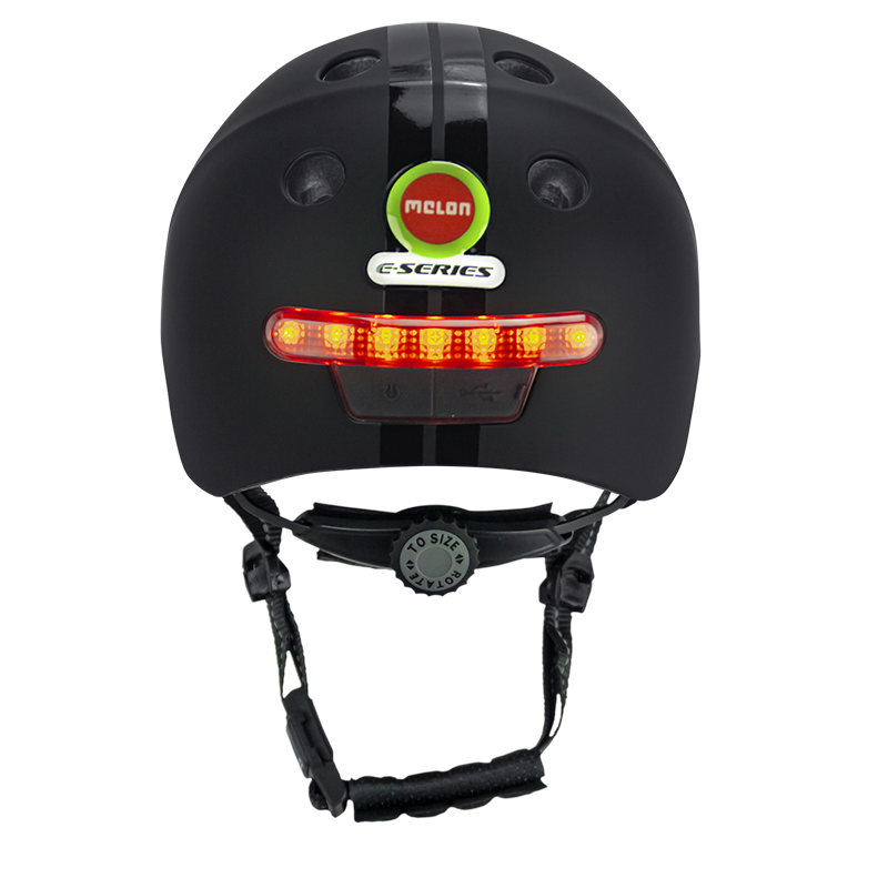 Melon E-Series Black Ice casca bicicleta M-L negru LED