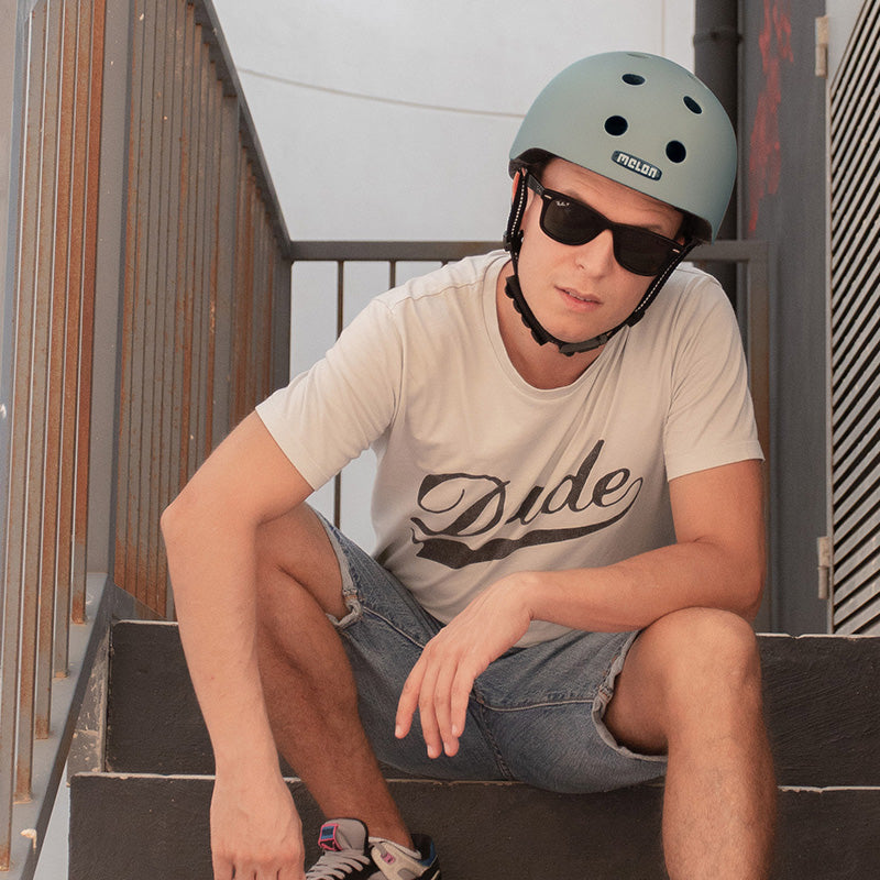 Melon Urban Active New York casca bicicleta M-L gri usoara