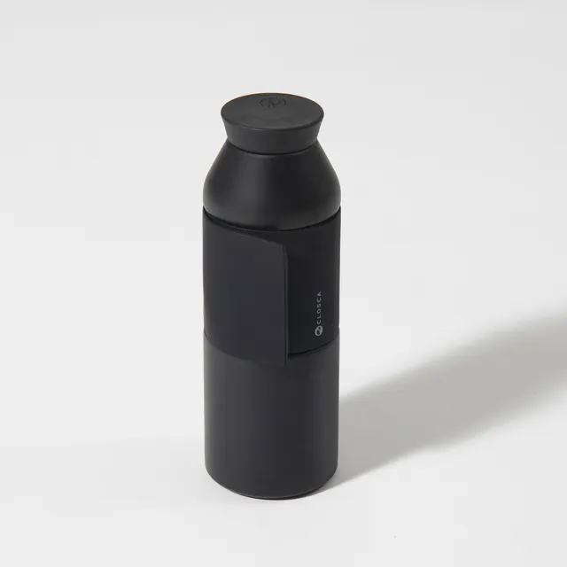 Closca Travel Black sticlă termică inox 600 ml neagră