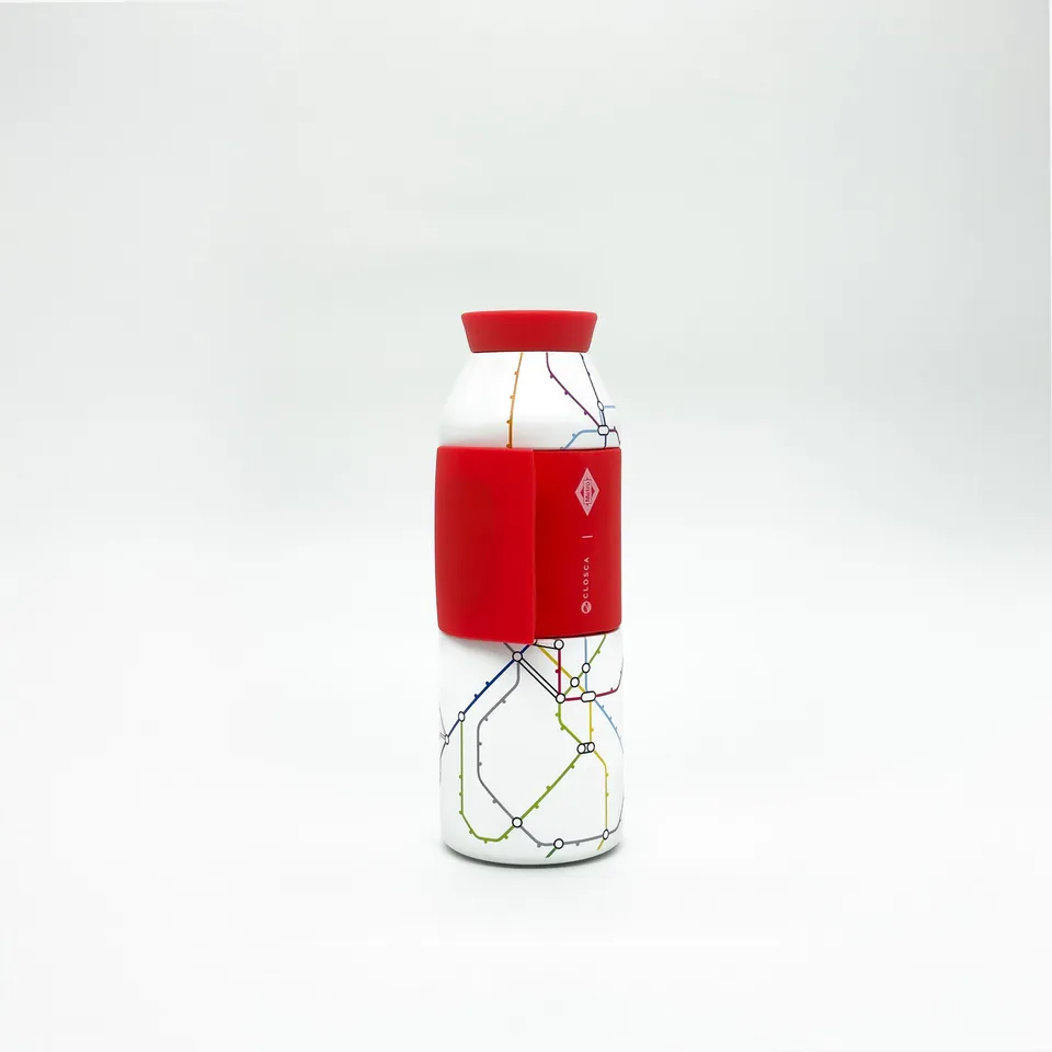 Closca Travel Madrid Red sticla 450ml