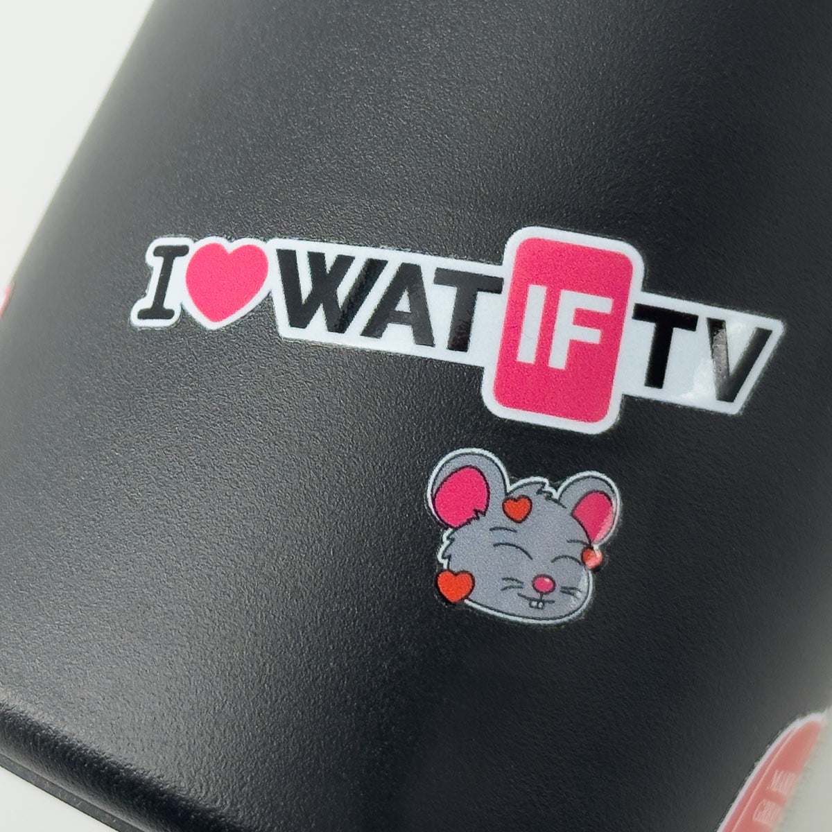 Closca x WATIF TV sticlă travel inox 450 ml cu stickere